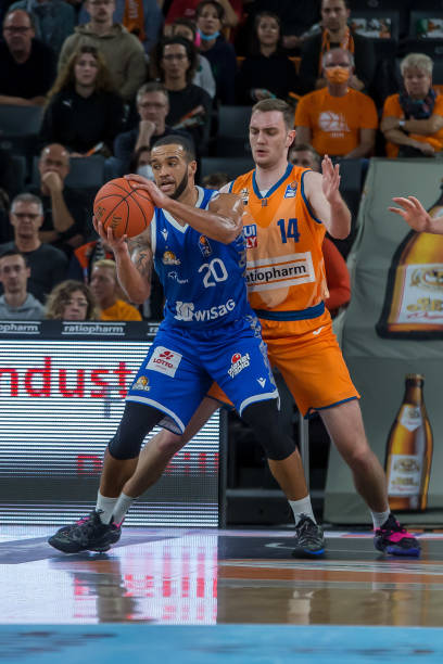 卓越贡献 卓越贡献