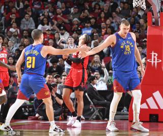 的走向增添 的走向增添